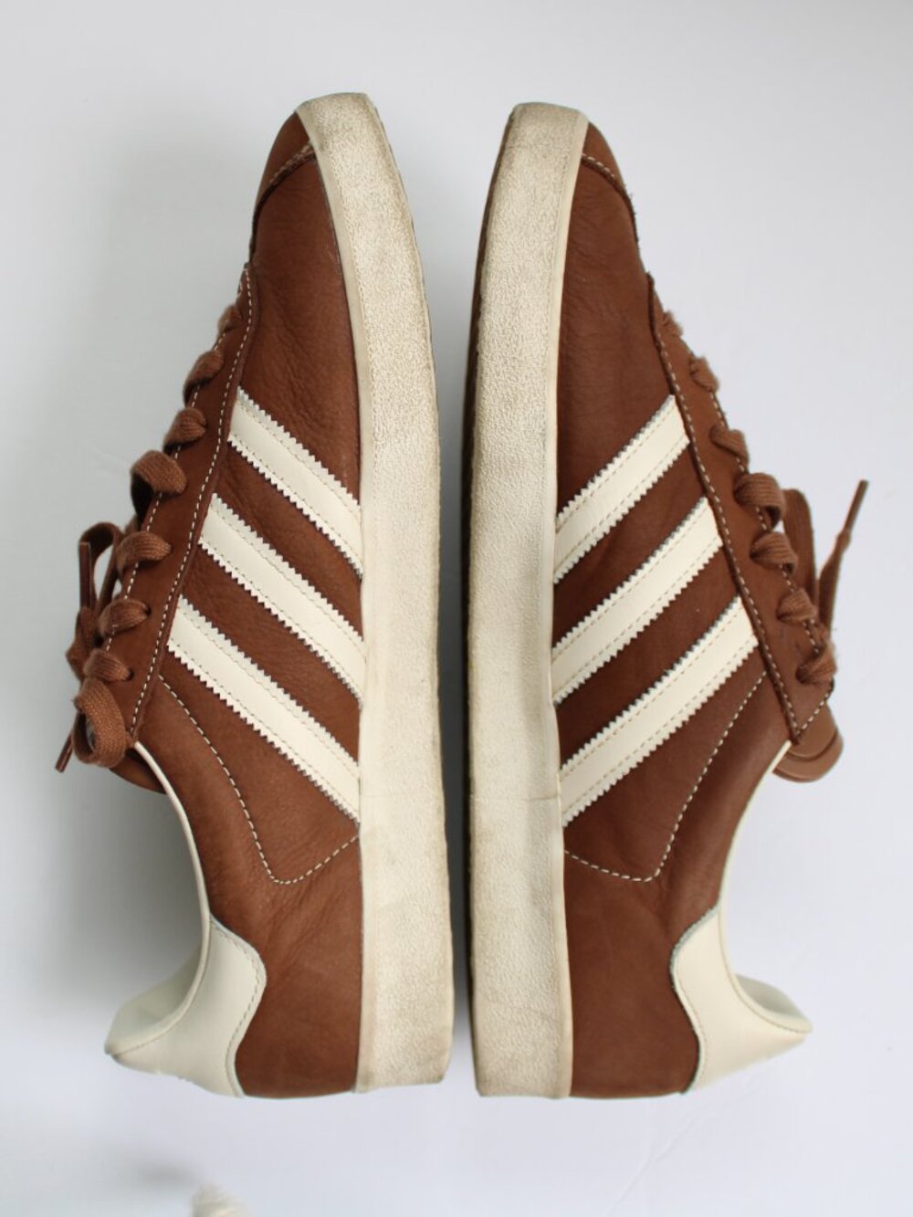 Adidas GAZELLE 85 Brown Cream Sneakers IG5005 Men's Size 12 - Picture 6 of 6
